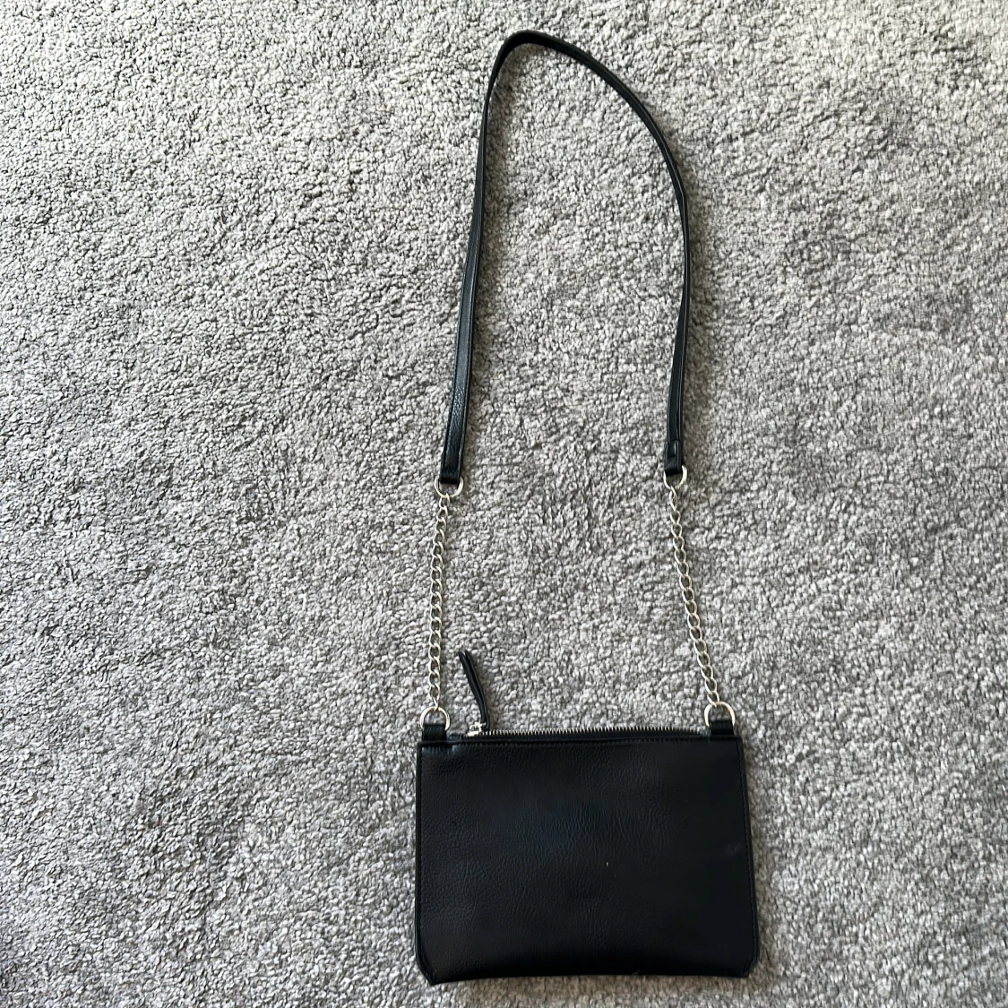 Svart väska - 90