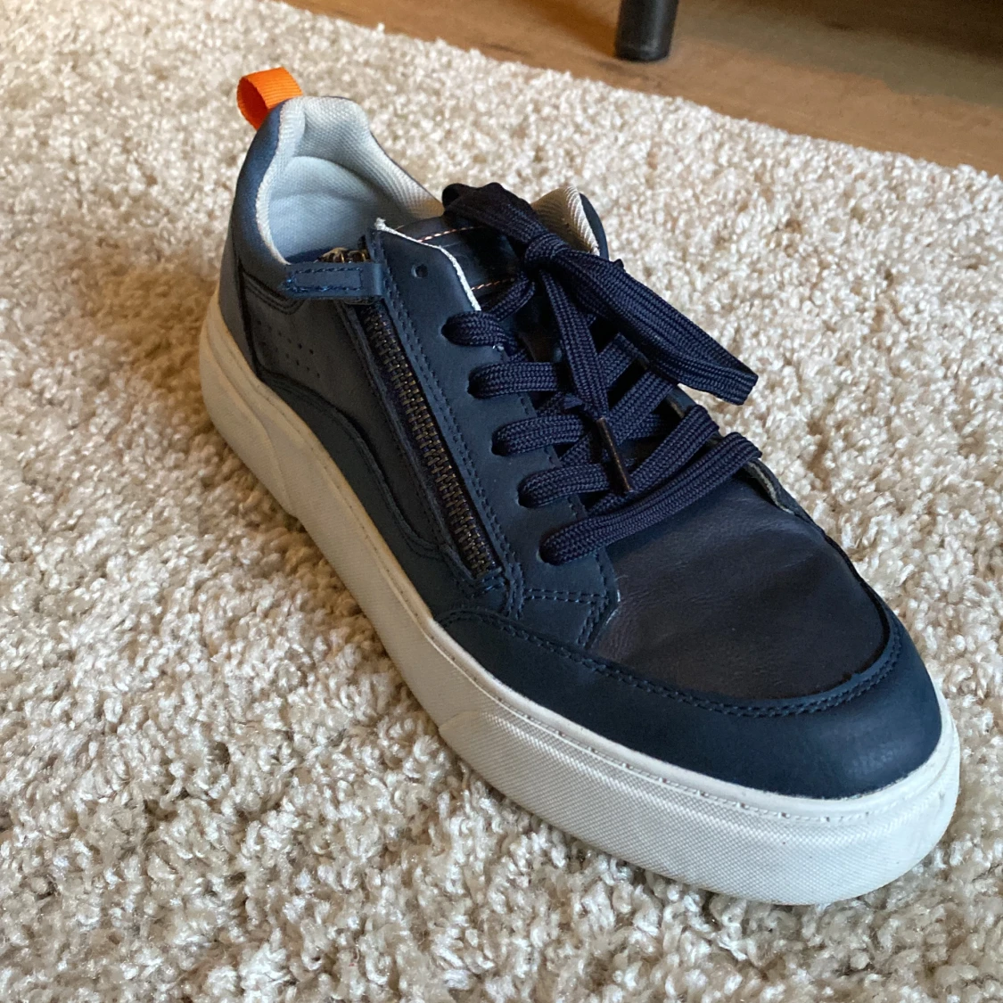 Mörkblåa Sprox skor - 91