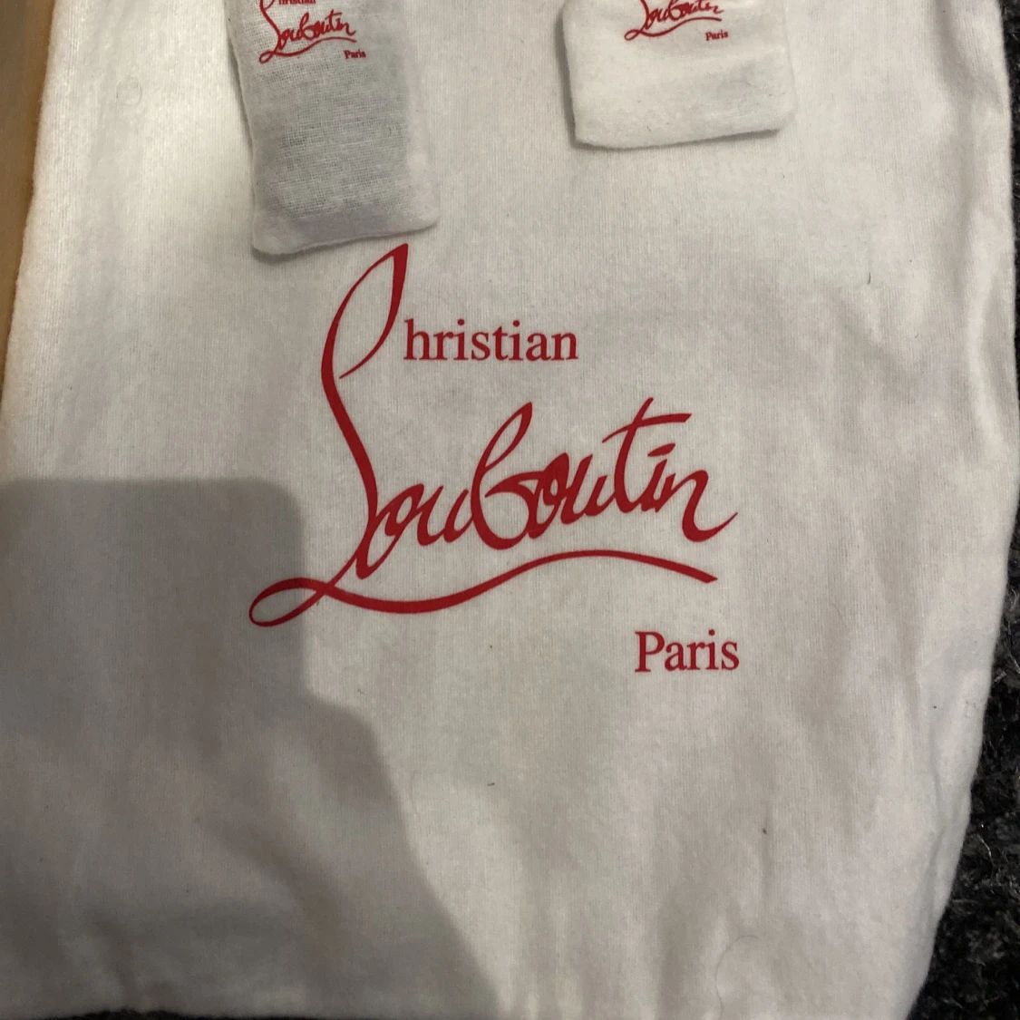 Svarta Louboutin skor - 91