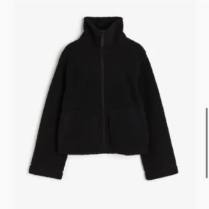 Teddyjacka - Teddyjacka i stl xs! Skriv för frågor eller mer bilder!🙌🏼