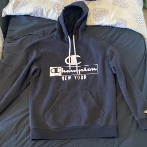 Champions kofta  - Säljer min champions kofta för bra pris  Skick 9/10