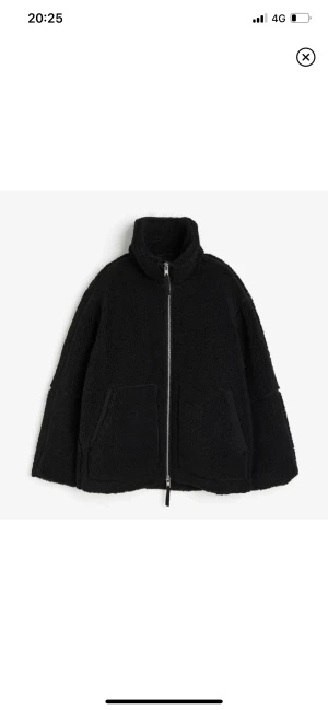Teddyjacka hm - Så fin teddyjacka från hm. Kan byta mot en vit😍 passar xs-m