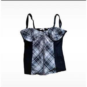 Korsett topp - Super fint korsett topp som tyvärr inte passsade🥰