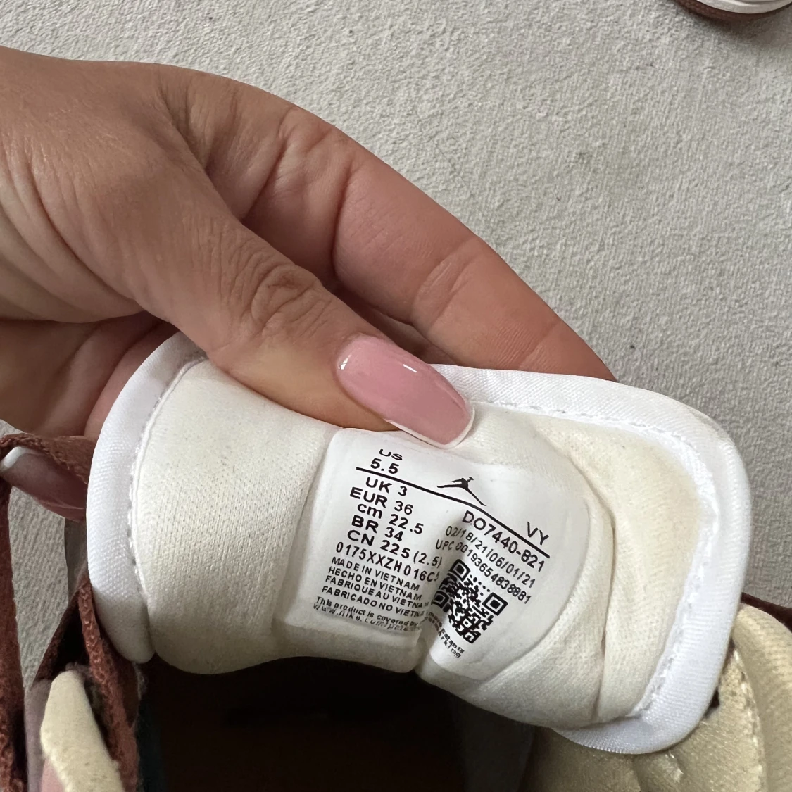 Nike Jordans mid - 91