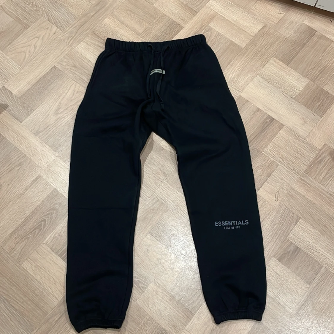 Essentialls mjukisar