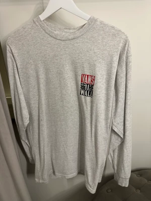 Vans - Vans tröja knappt använd 