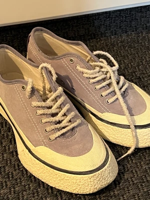 Eytys sneakers - Aldrig använda, storlek 39