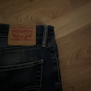 Levis jeans - Levis jeans i fint skick