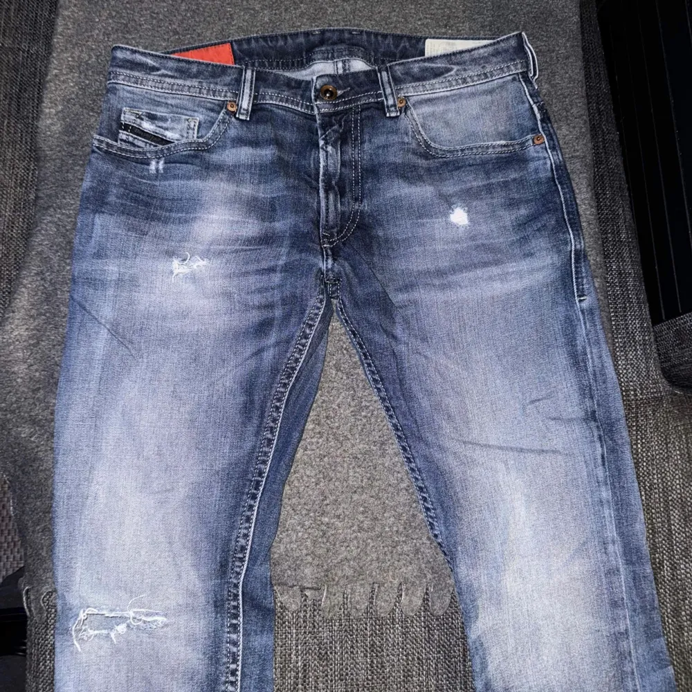 Diesel Jeans ej använd enstaka gånger. Köpt från Farfetch 3757. Jeans & Byxor.