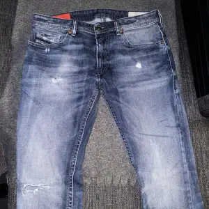 Diesel Jeans ej använd enstaka gånger. Köpt från Farfetch 3757