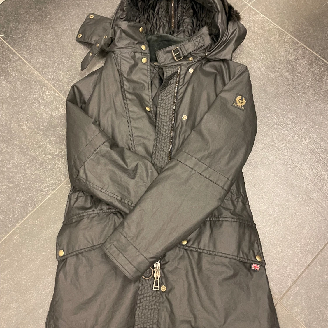 Belstaff vaxad & fodrad jacka/kappa