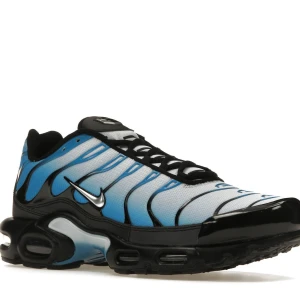 Nike air max plus - Storlek 45, köpta på sns för 2200, använda under 5 ggr, ny skick
