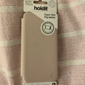 iPhone skal 8/7/6s och 6  - Säljer skalet då det aldrig kommit till användning ( inte använt)