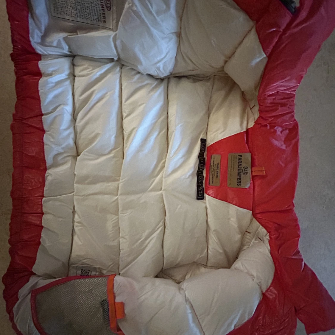 PJS röd jacka  - 91