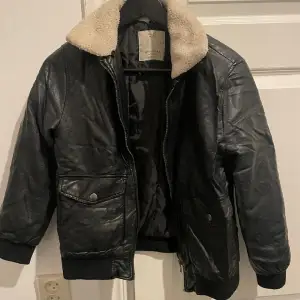 Leather jacket for boys from Zara 