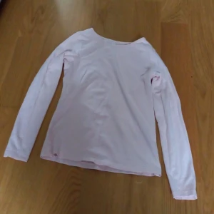 Långärmadtröja - Väldigt bra skick