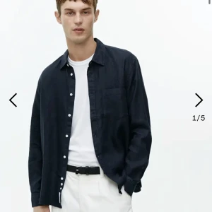 Arket linneskjorta - Endast testad, helt ny. Storlek 46 passar M