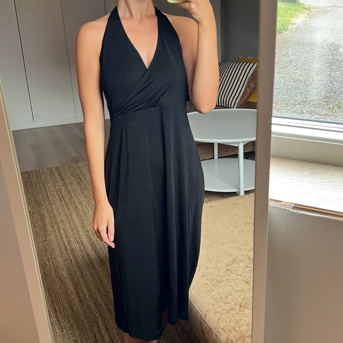 Halterneck klänning från Twist & Tango