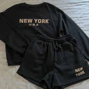 Lounge set  - Lounge set från Shein i toppskick, mycket bekvämt! 