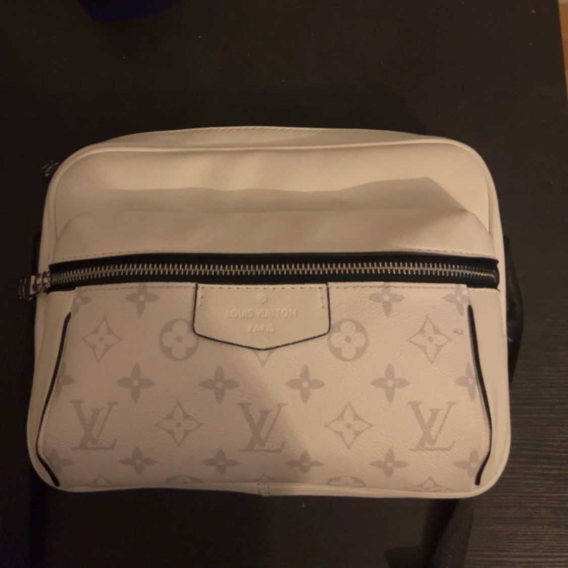 Louis Vuitton axelväska