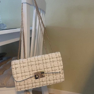 Väska - Superfin väska i fint skick