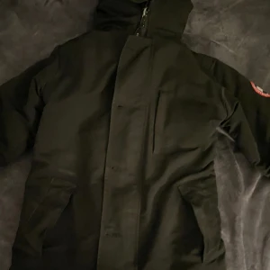 Canada goose jacka - Storlek S. Bra skick.