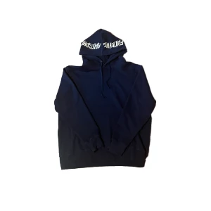 Fucking Awesome Hoodie - Fucking Awesome Köpt i Supreme London Butiken Helt ny med tags Storlek Medium