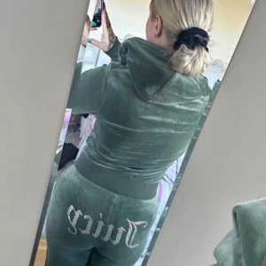 Juicy couture S - Storlek S Endast använd en gång för bilden