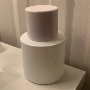 En lxa parfym som är oanvänd🥰  LXA SCENT 01 EAU DE PARFUM 