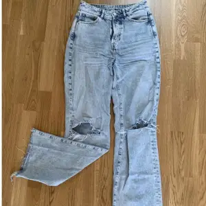 Bik Bok Never Denim jeans Stl 30/M Använda fåtal gånger