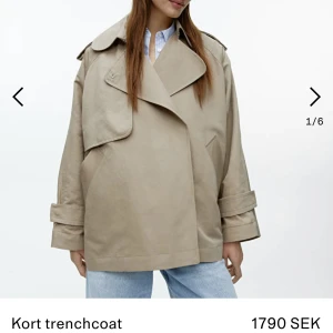 Arket jacka - Jätte osäker men nyfiken och se om någon vill köpa min arketjacka i storlek S. Köpt för 1790kr. Säljer för 1249