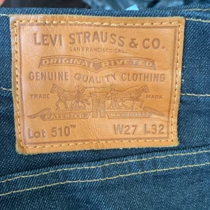 Levis jeans i storlek W27 L30 (upplaga) - levis jeans som är i gott skick. Upplagda som sagt. Pris kan diskuteras.