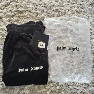 Palm angels velvet - Palm angels i storelk m passar S velvet material