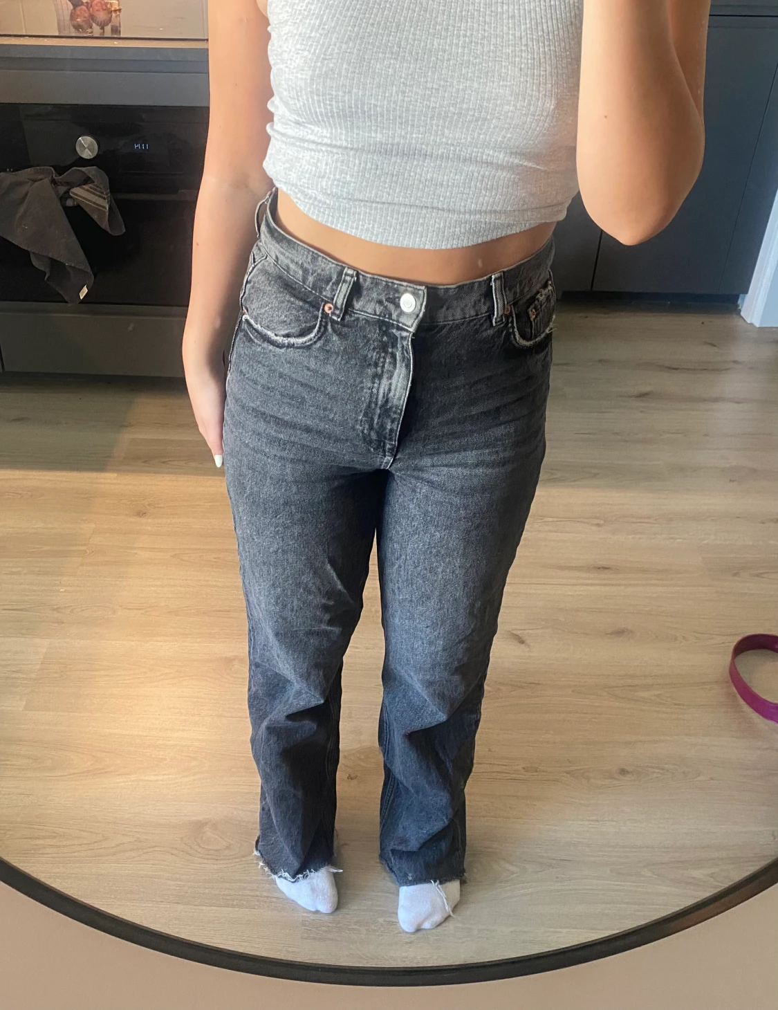 Gråa raka jeans  - 90