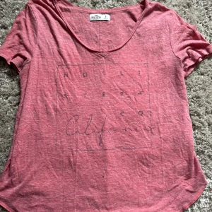 Hollister T-shirt  - Tunn uringad 
