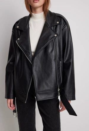 Oversized bikerjacka - Aldrig använd, ny med lappar kvar!   Stl 38