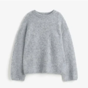 stickad tröja - säljer den här stickande tröja som inte används