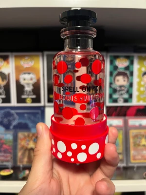 Yayoi Kusama Louis Vuitton Spell on You - 100ml, oanvänd. Kommer med box och påse.