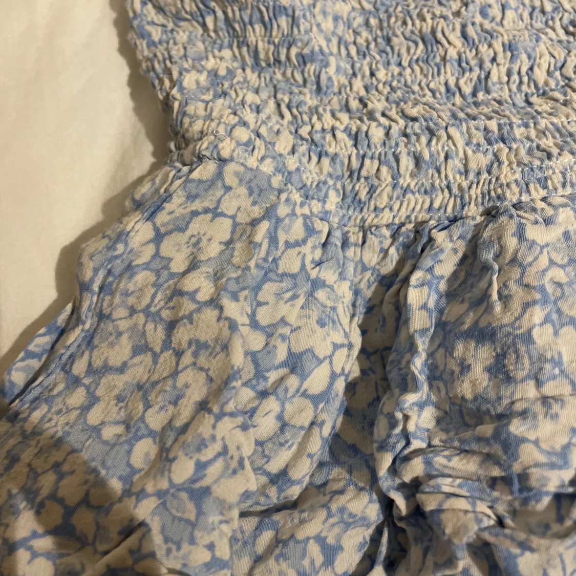 Minikjol blommig  - 90