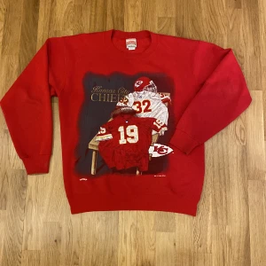 Vintage oversize sweatshirt - Fet vintage tröja som inte används, är storlek M men oversized så typ L