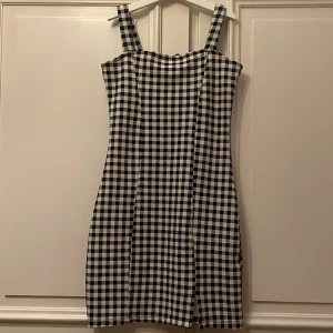 Rutig klänning  - Rutig klänning