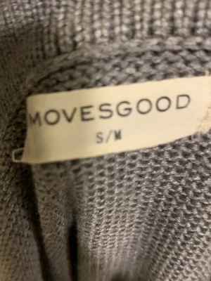 Ny oanvänd underbar tröja från movesgood - Denna tröja är underbar och är Bamboo så den är helt magisk! Nypris 1200