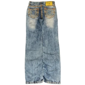 True religion Straight (5) - True religion i modellen straight. Storlek 30x34. Använd gärna köp nu!