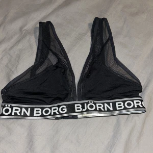 Toop/sportbh - Sport-bh från Björn Borg. Jätte fin använt 2 gånger