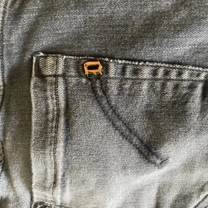 Dundup jeans stl 30 - Snygga dundup jeans i fint skick  Passar mig som är 172 och 60 kg