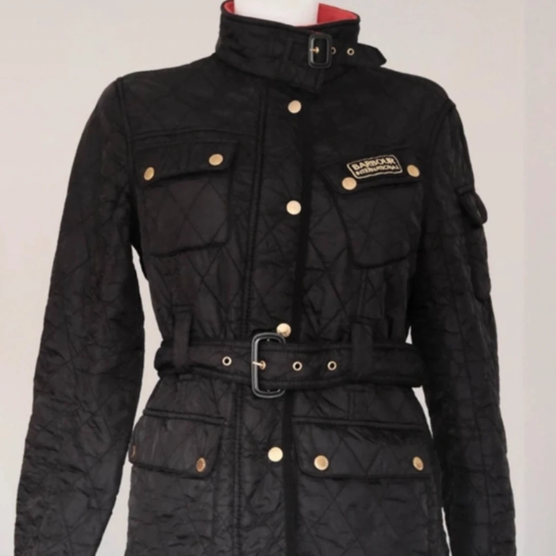 Barbourjacka med rött innerfoder - 90