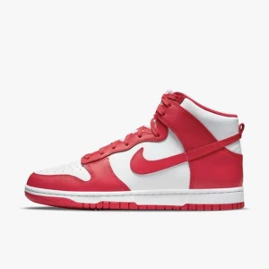 Nike dunk high - Championship White Red❤️ Bra skick i storlek 37.5. Pris går att diskuteras❣️