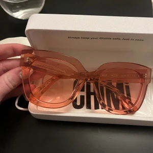 Chimi 08 - Helt nya chimi! Storlek 08 i färgen guava. Aldrig använda bara testade. 