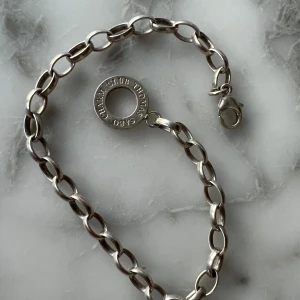 Thomas sabo 19,5cm atmband - Har flera annonser ute. Kan samfrakta armbandet är av silver925