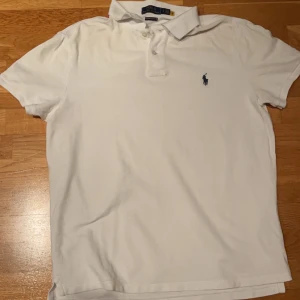 Ralph lauren piké - Riktigt fräsch ralph lauren piké i jättebra skick!